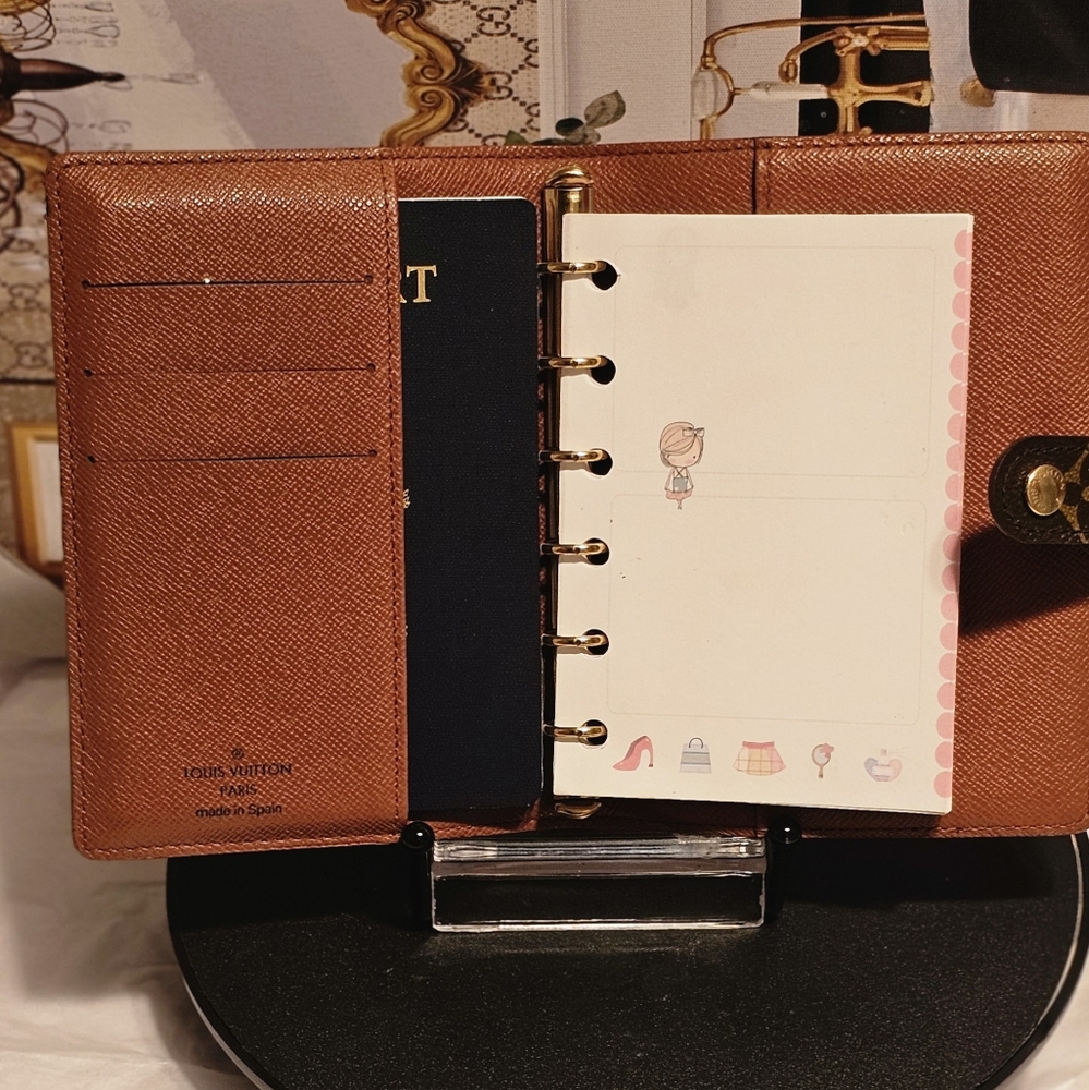 Louis Vuitton Monogram Coated Canvas PM Agenda/Notebook with Dust Bag - Picture 2 of 16